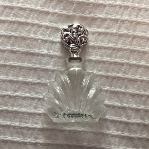 Vintage glass bottle - Picture 4 of 5